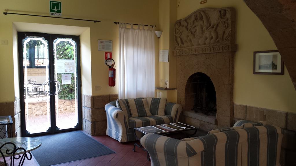 Hotel Scilla Sovana Exterior foto
